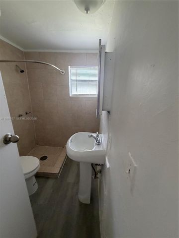 1811 NW 84th St 3, Miami, FL 33147