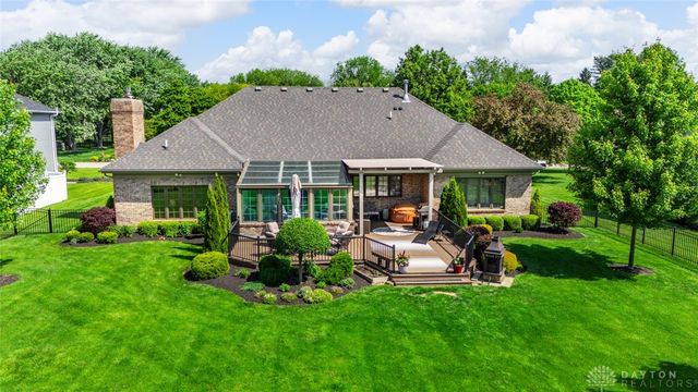 2144 Canterbury Court, Troy, OH 45373