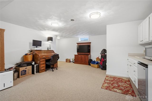 2144 Canterbury Court, Troy, OH 45373
