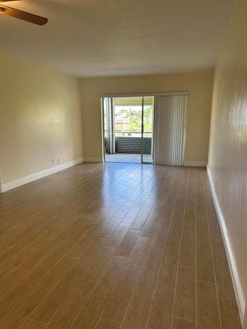 210 Lake Frances Drive, West Palm Beach, FL 33411