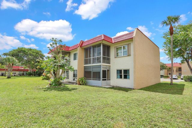 210 Lake Frances Drive, West Palm Beach, FL 33411