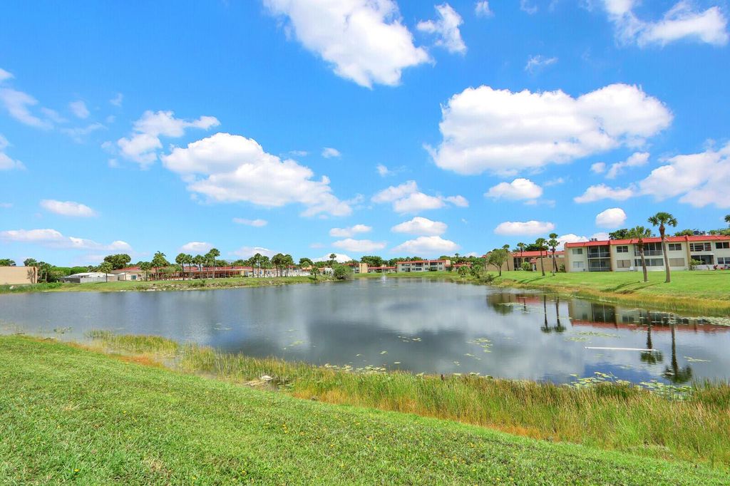 Image 27 of property listing at 201 Lake Frances Drive, West Palm Beach, FL 33411