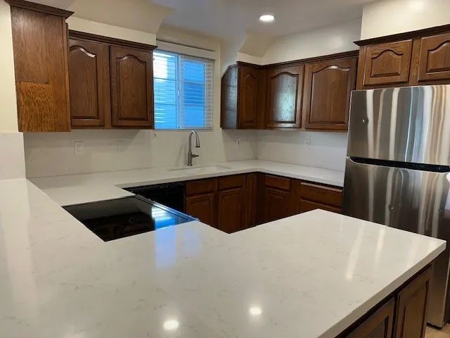 735 W 31st Street, San Pedro, CA 90731