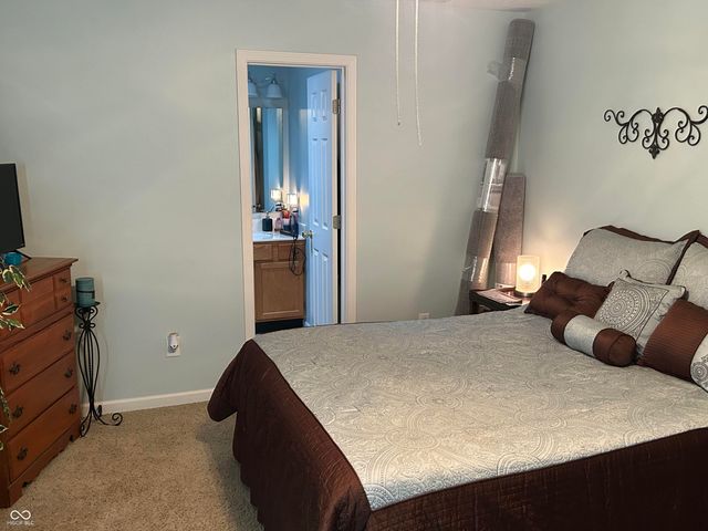 7135 Mars Drive, Indianapolis, IN 46241