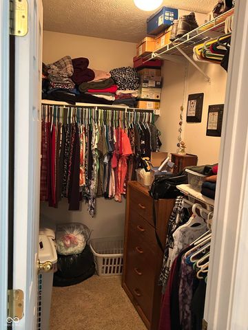 7135 Mars Drive, Indianapolis, IN 46241