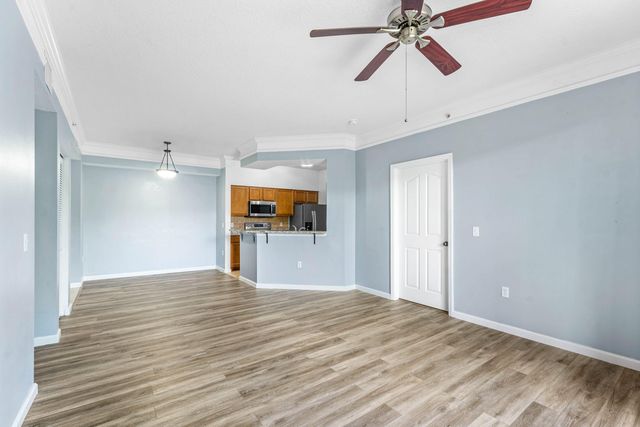10106 W Myrtlewood Cir Circle W, Palm Beach Gardens, FL 33418