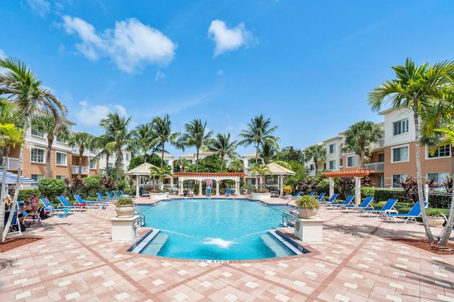 10106 W Myrtlewood Cir Circle W, Palm Beach Gardens, FL 33418