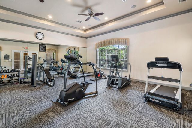 10106 W Myrtlewood Cir Circle W, Palm Beach Gardens, FL 33418