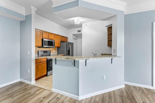 10106 W Myrtlewood Cir Circle W, Palm Beach Gardens, FL 33418
