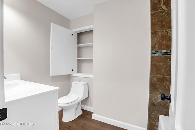 713 BELMONT DRIVE, Jefferson City, MO 65109