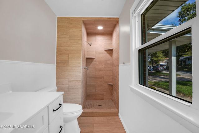 713 BELMONT DRIVE, Jefferson City, MO 65109