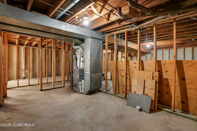 713 BELMONT DRIVE, Jefferson City, MO 65109