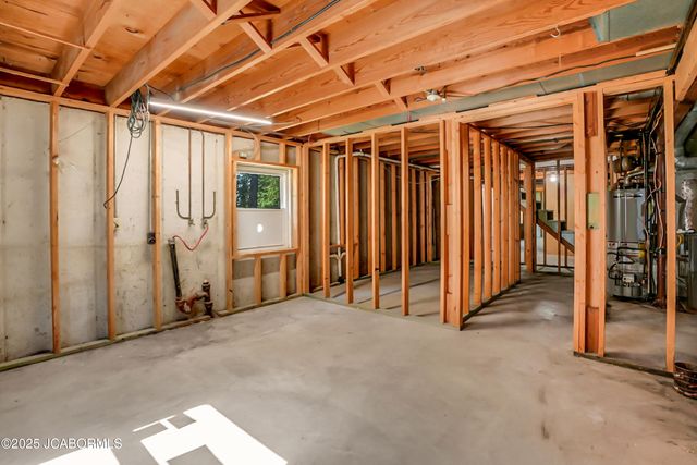 713 BELMONT DRIVE, Jefferson City, MO 65109