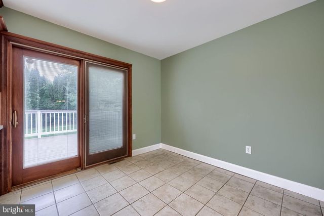 131 S OAK ST, Lititz, PA 17543