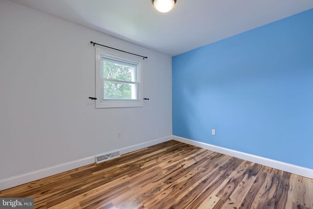 131 S OAK ST, Lititz, PA 17543