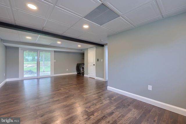 131 S OAK ST, Lititz, PA 17543