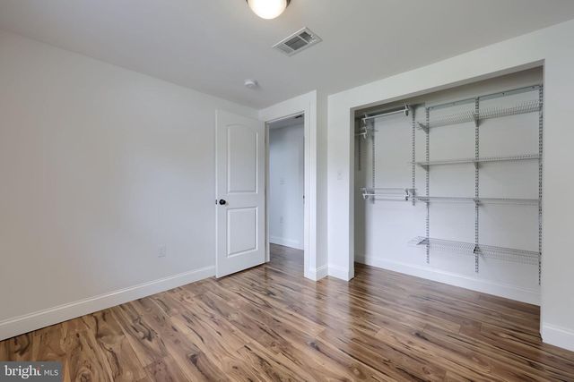131 S OAK ST, Lititz, PA 17543