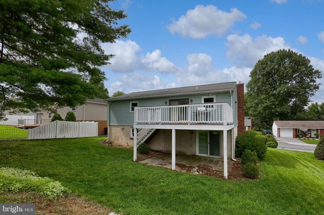 131 S OAK ST, Lititz, PA 17543