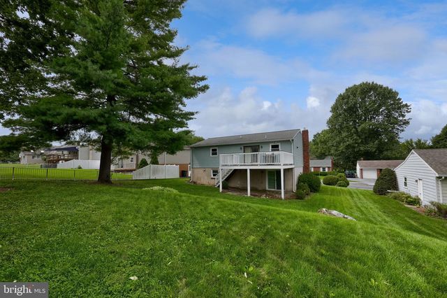 131 S OAK ST, Lititz, PA 17543