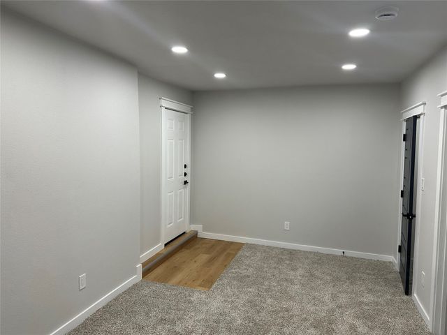 149 Parkwood Avenue, Arlington, TX 76013