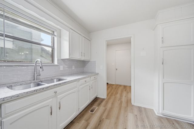 2605 W Urbana Street, Broken Arrow, OK 74012