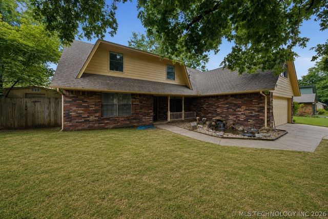 2605 W Urbana Street, Broken Arrow, OK 74012