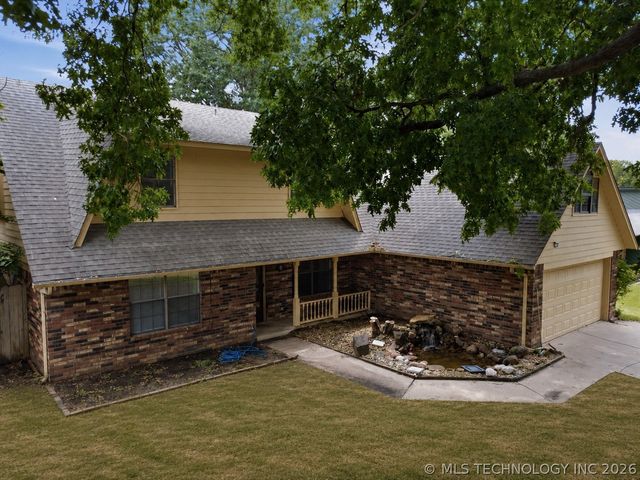 2605 W Urbana Street, Broken Arrow, OK 74012