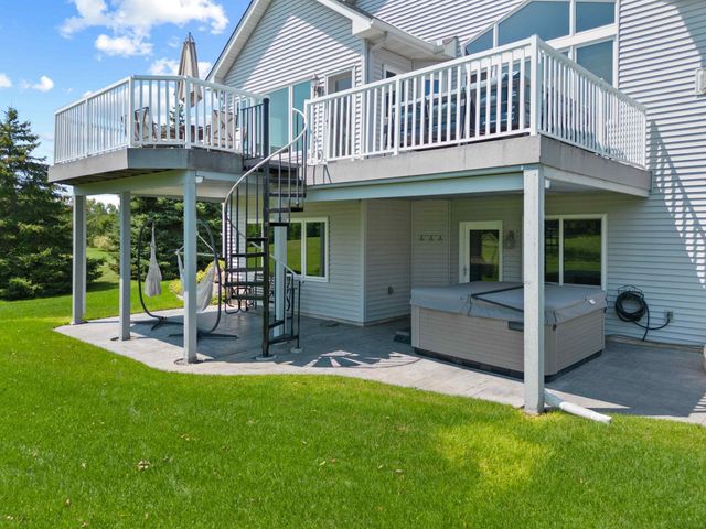 26811 Stirling Court, Elko New Market, MN 55020