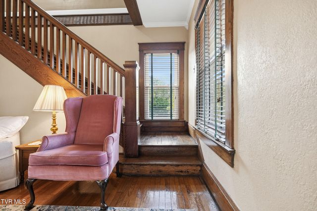 15 South Proctor Circle, Big Stone Gap, VA 24219