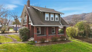 15 South Proctor Circle, Big Stone Gap, VA 24219