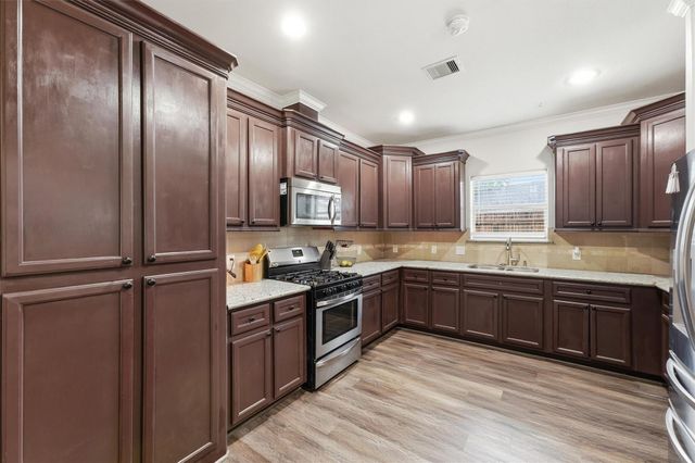 17607 Possums Run Drive, Humble, TX 77396