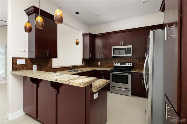7009 N 3rd Street, Mcallen, TX 78504