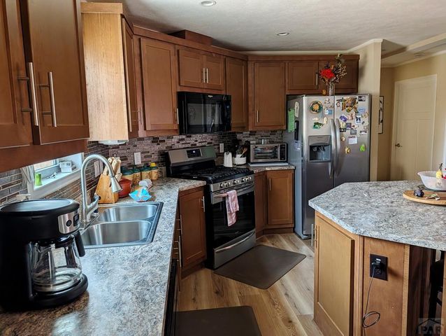 183 E Cellini Dr, Pueblo West, CO 81007