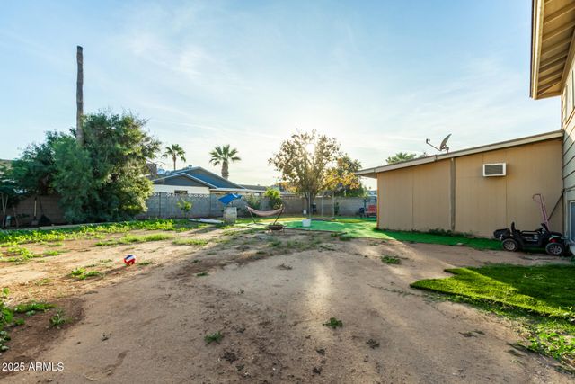 4607 W NORTHVIEW Avenue, Glendale, AZ 85301