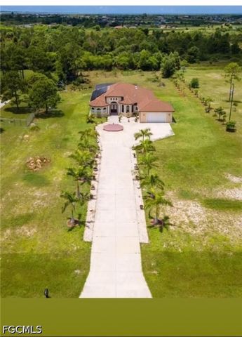 3816 NW 32nd PL, Cape Coral, FL 33993