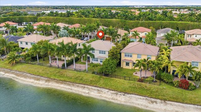 9572 Phipps Lane, Wellington, FL 33414