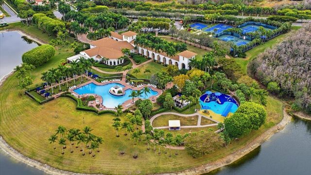 9572 Phipps Lane, Wellington, FL 33414