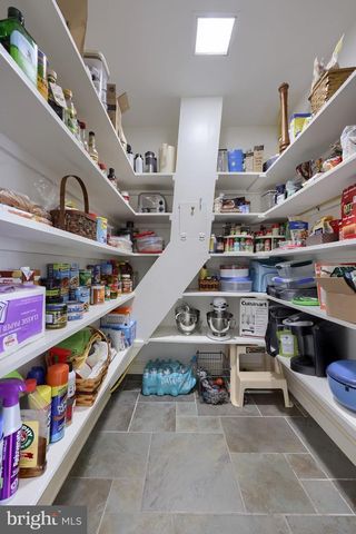 1201 BROCKIE DR, York, PA 17403