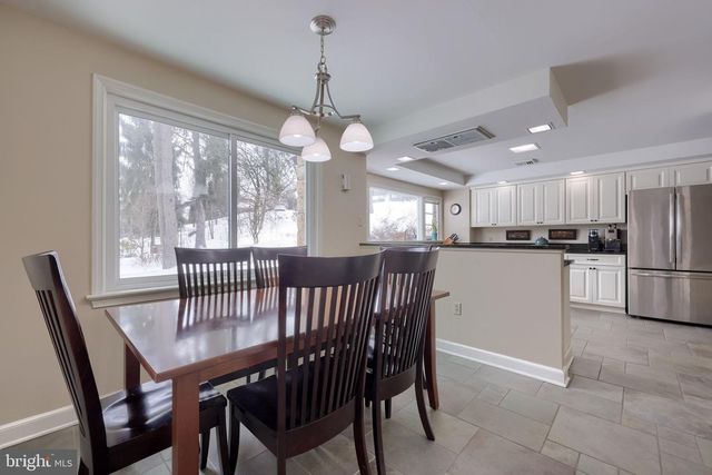 1201 BROCKIE DR, York, PA 17403