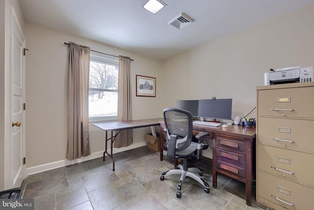 1201 BROCKIE DR, York, PA 17403