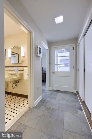 1201 BROCKIE DR, York, PA 17403