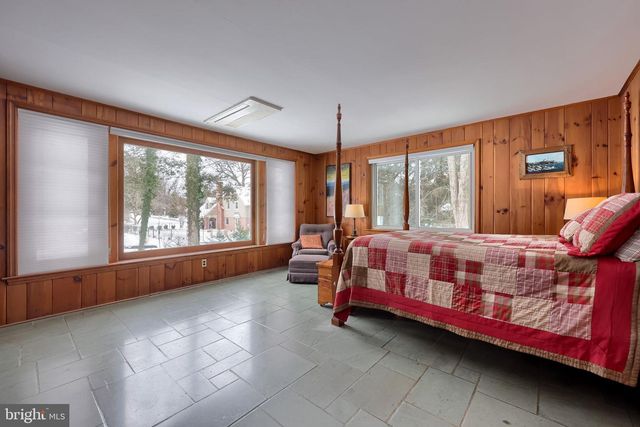 1201 BROCKIE DR, York, PA 17403