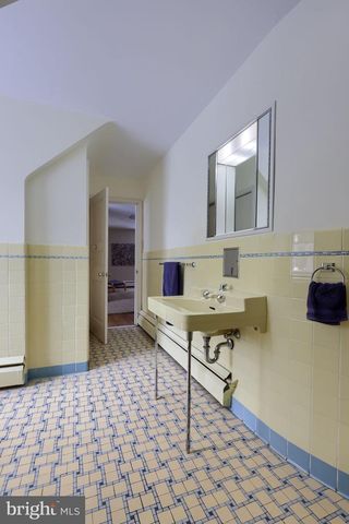 1201 BROCKIE DR, York, PA 17403