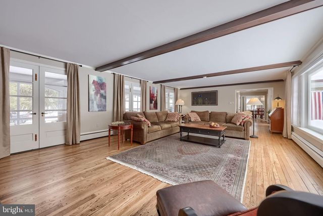 1201 BROCKIE DR, York, PA 17403