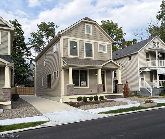 1885 Woodlawn Avenue, Cleveland, OH 44112