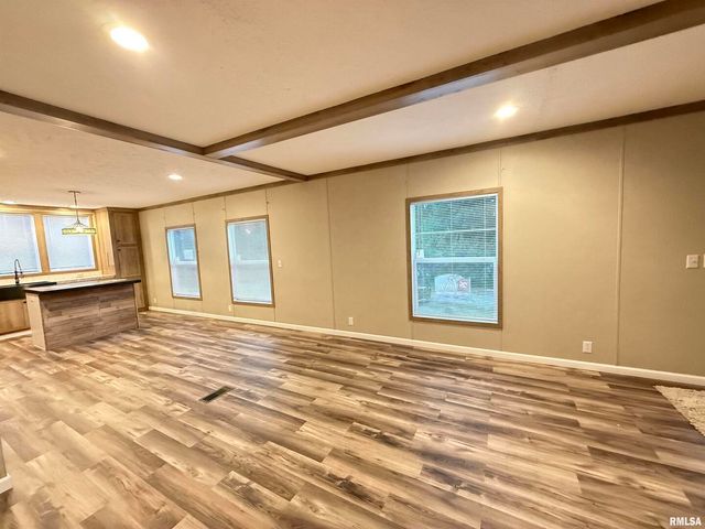 9049 Grassy Road, Marion, IL 62959