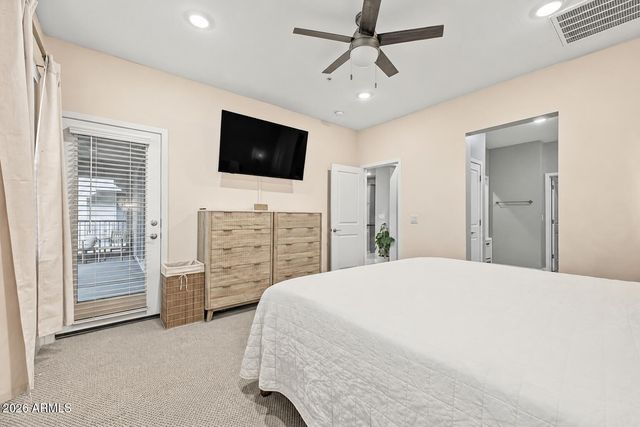 155 N LAKEVIEW Boulevard 227, Chandler, AZ 85225
