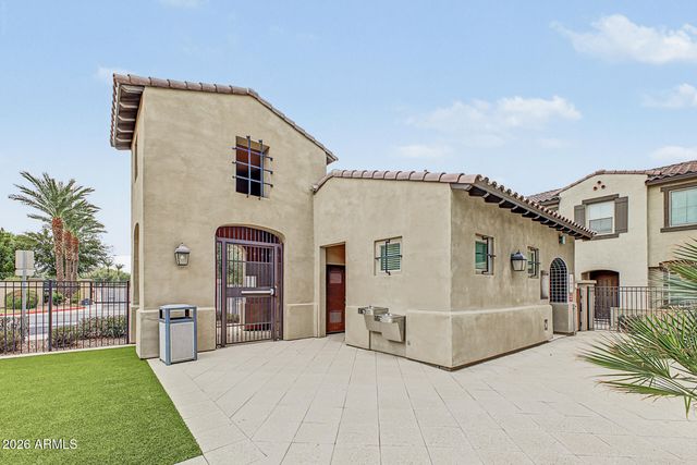 155 N LAKEVIEW Boulevard 227, Chandler, AZ 85225