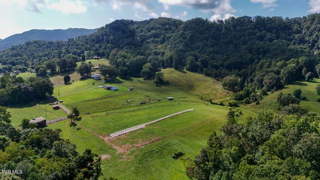 433 California Avenue, Church Hill, TN 37642