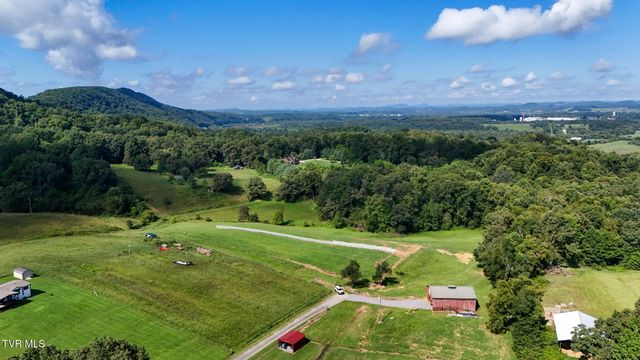 433 California Avenue, Church Hill, TN 37642